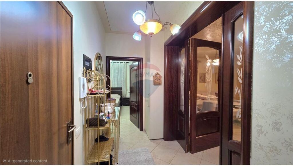 Apartament 2+1+2 ne shitje , pas Hotel Martini