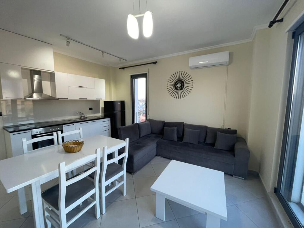 Apartament 1+1 me Qira tek Universiteti Mjekesise