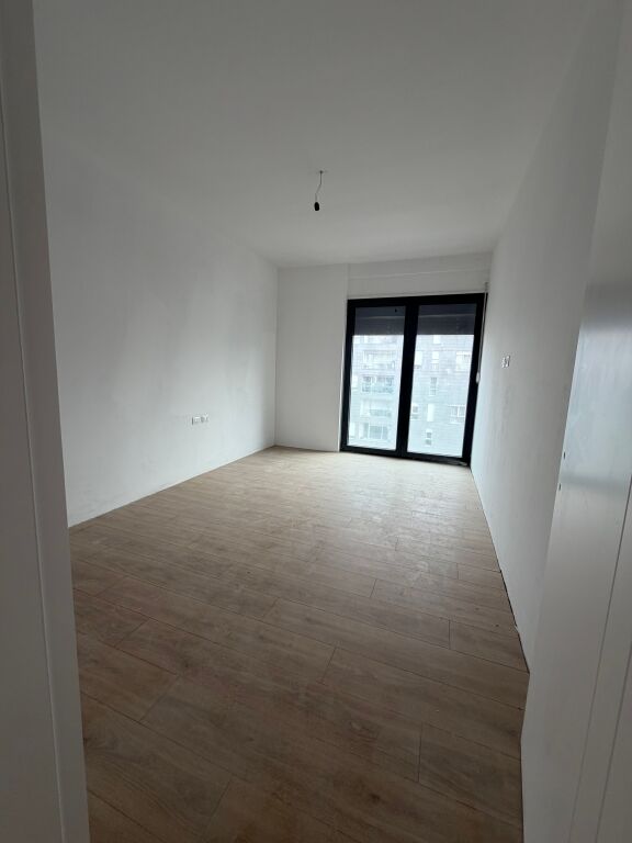 Shitet Apartament 2+1 DonBosco