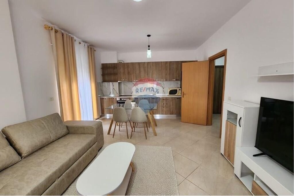 Apartament - Për Qira - Kopshti Zoologjik, Tiranë