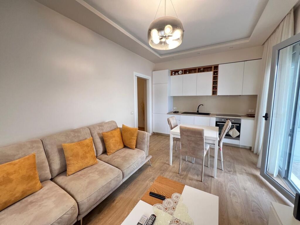 Apartament 2+1 me Qera
