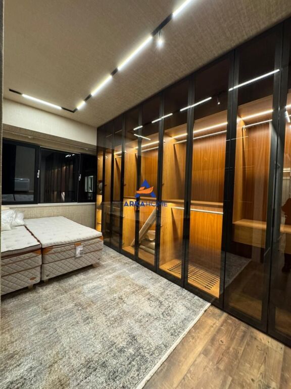 FOR SALE SUPER LUXURY APARTMENT "TE AMBASADOR 3" PRICE NEGOTIABLE