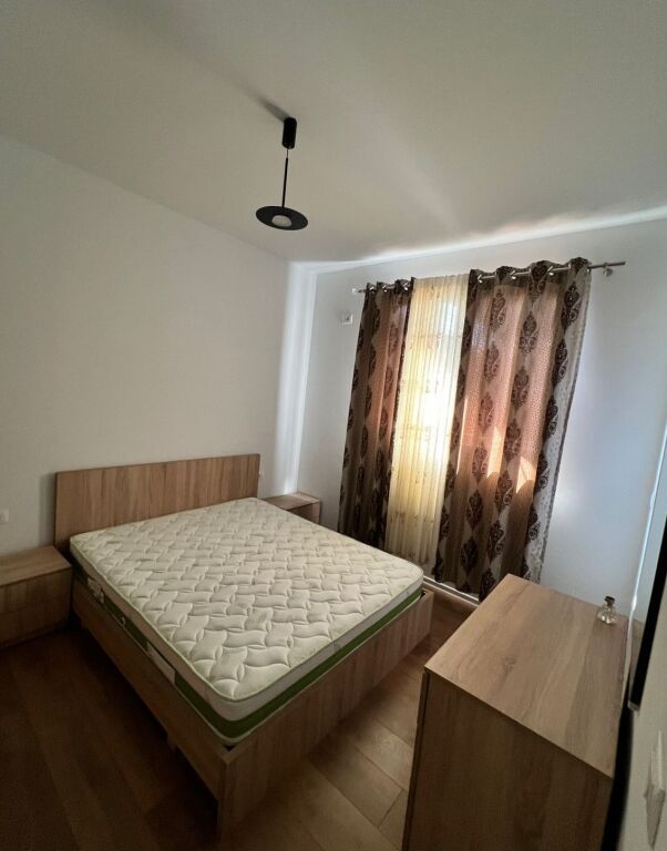 Jepet me qera kati i parë i një vile private Rruga Njazi Meko, Allias