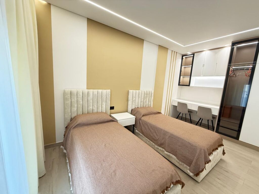 APARTAMENT 2+1 ME PARKIM PER QERA TE TEG