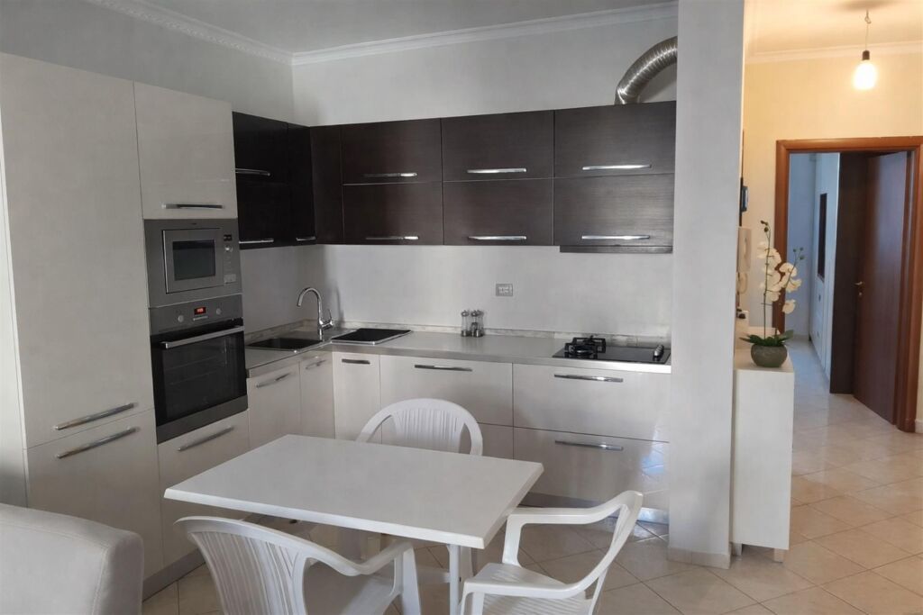 Apartament 1+1 Lungomare 2 Vlore
