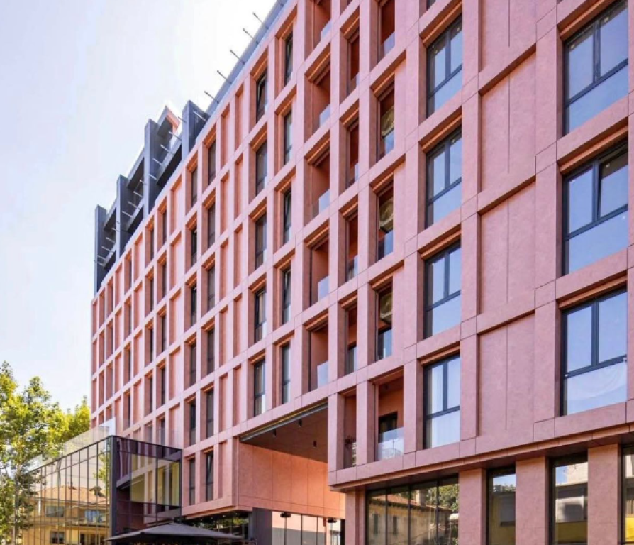 Office for Rent – Roma Gallery | Kavajës Street