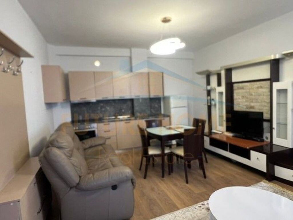 For sale, Apartment 1+1, Dalip Topi Street, Fresku