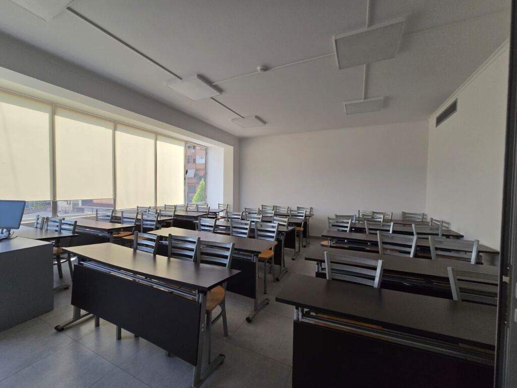 🏢 4-STORY BUILDING FOR RENT – DRITAN HOXHA STREET 🔑