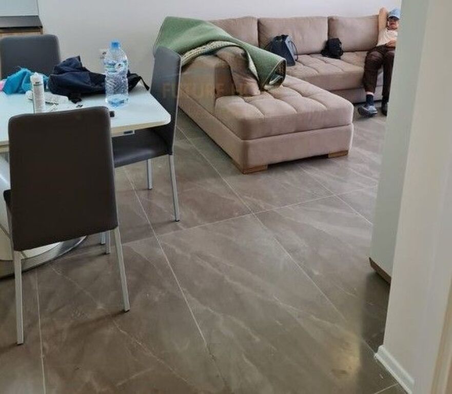 Shitet,Apartament 3+1+2, Ish Fusha e Aviacionit