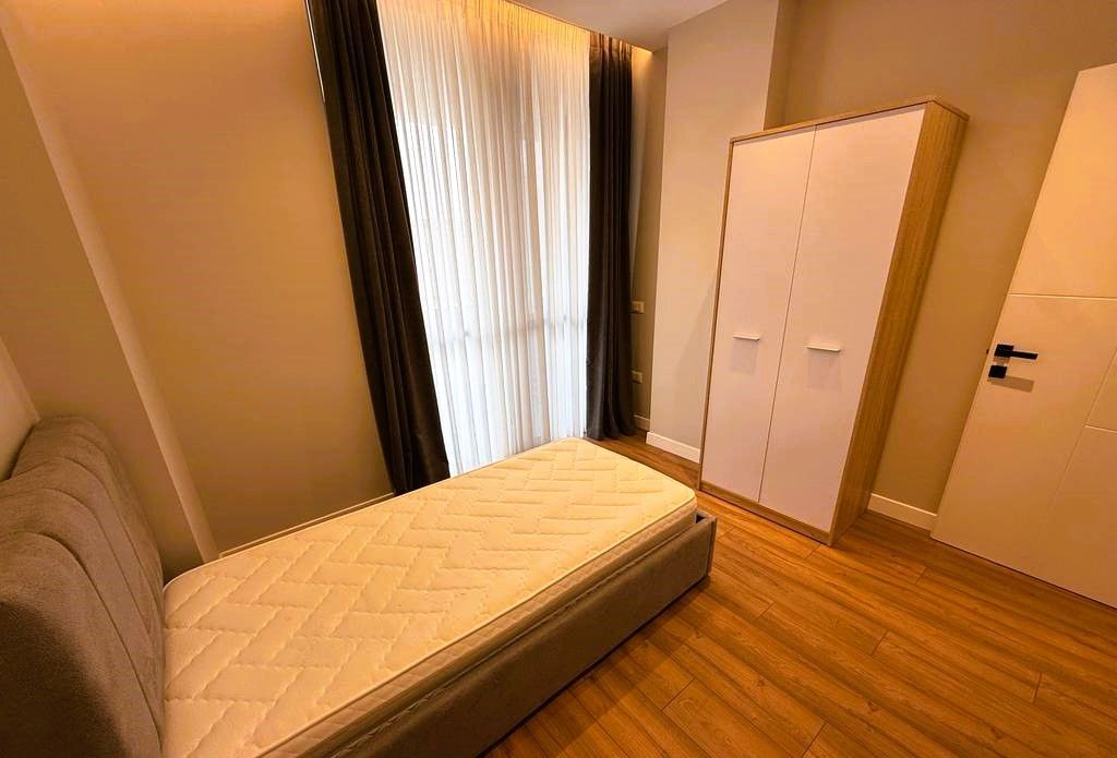 FOR RENT APARTMENT 3+1+2+PARKING SPACE, FORMER ELECTRIC MARKET!