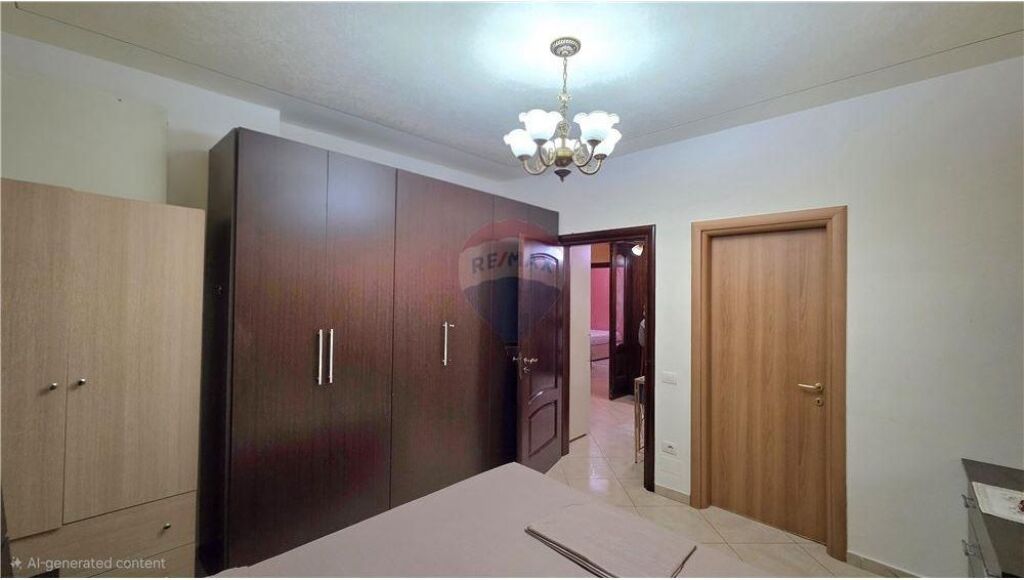 Apartament 2+1+2 ne shitje , pas Hotel Martini