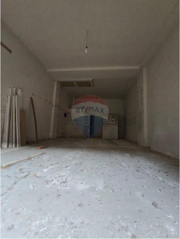 🚗 Shiten 4 Garazhe – Skele, Vlorë