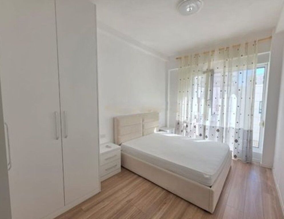 Apartament 2+1 Me Qira në Zonen e 21 Dhjetorit