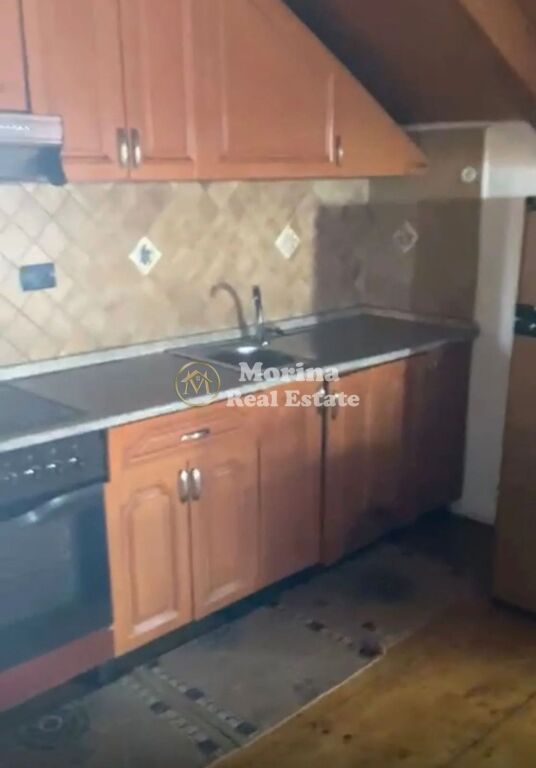 Affitto | Casa privata 2 + 1 | Ex Piazza Shqiponja | 350 €/mese