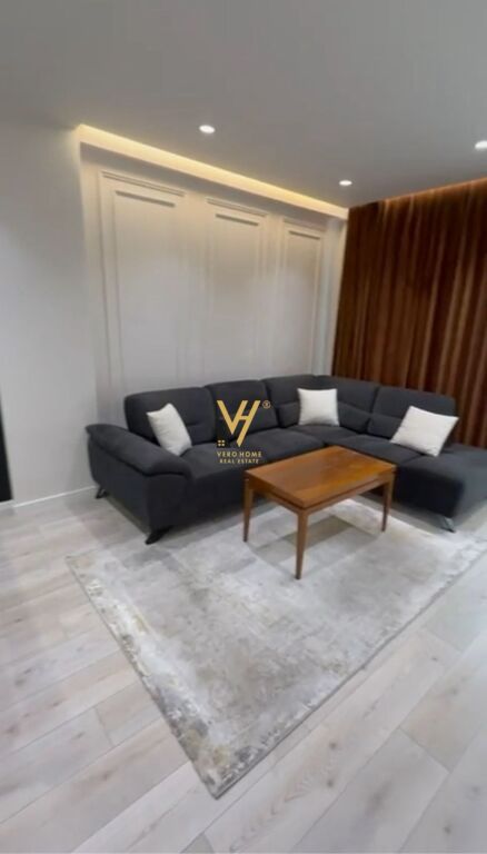 AFFITTASI APPARTAMENTO 1+1+BLK ALL'UNAZA E RE 65.000 LEKE