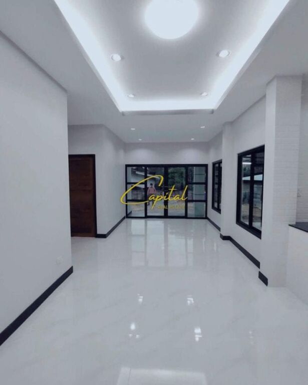 NEGOZIO IN AFFITTO 65 M2 EX PARCO 130.000 LEKE