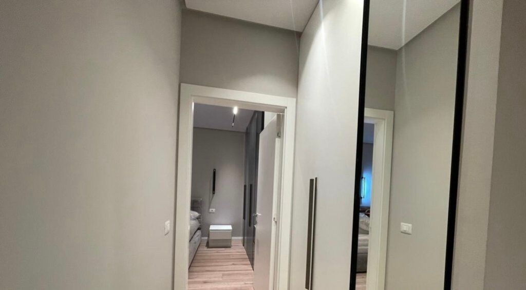 SHITET APARTAMENT 2+1+2 ,VASIL SHANTO PRANE KESH