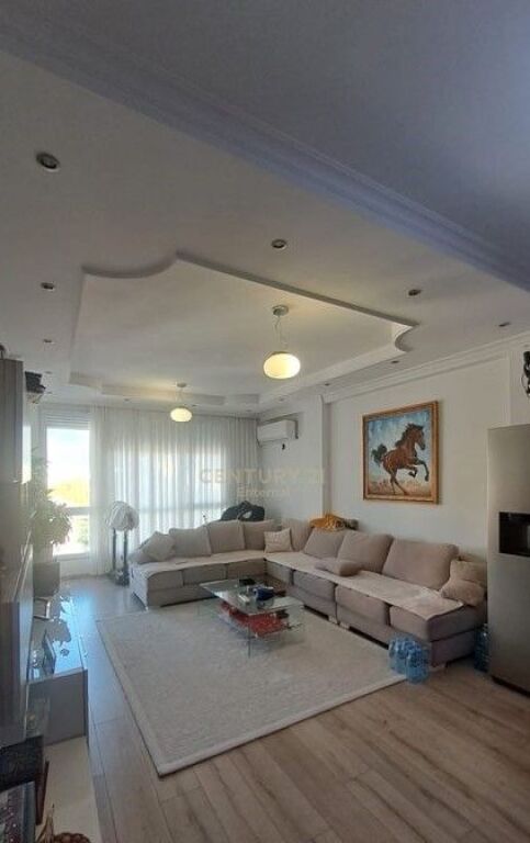 Apartment 2+1+ 2 For Sale near the Parliament!