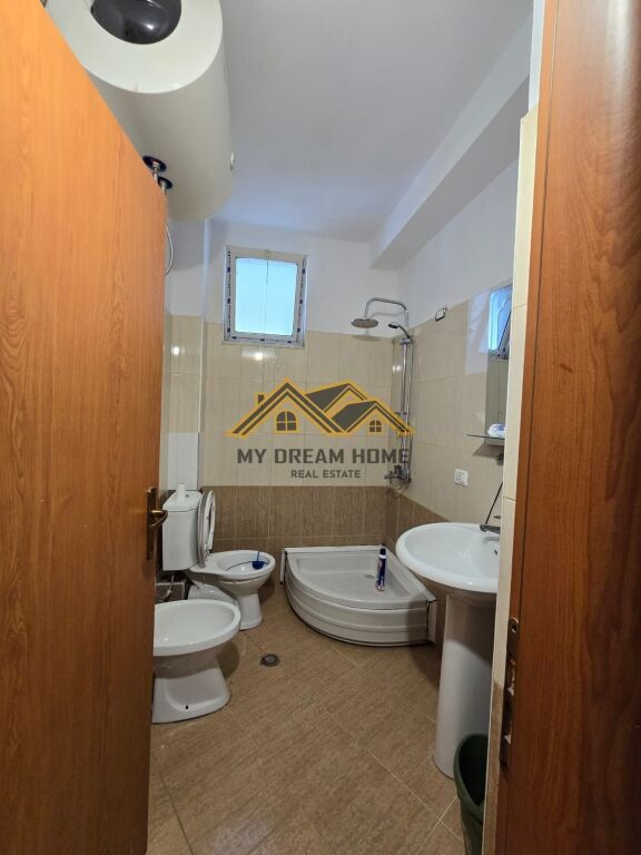 JEPET APARTAMENT ME QERA 1+1 NE ZONEN E ‘ISH-URT’ !!!