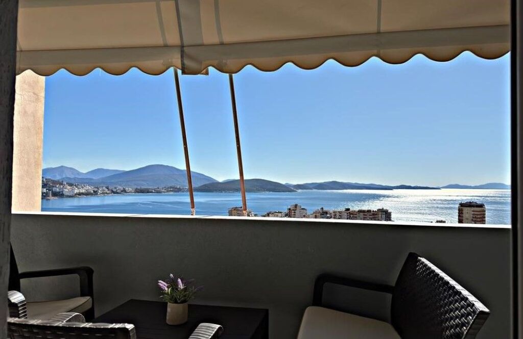 SHESIM APARTAMENT 3+1+3 NE SARANDE!