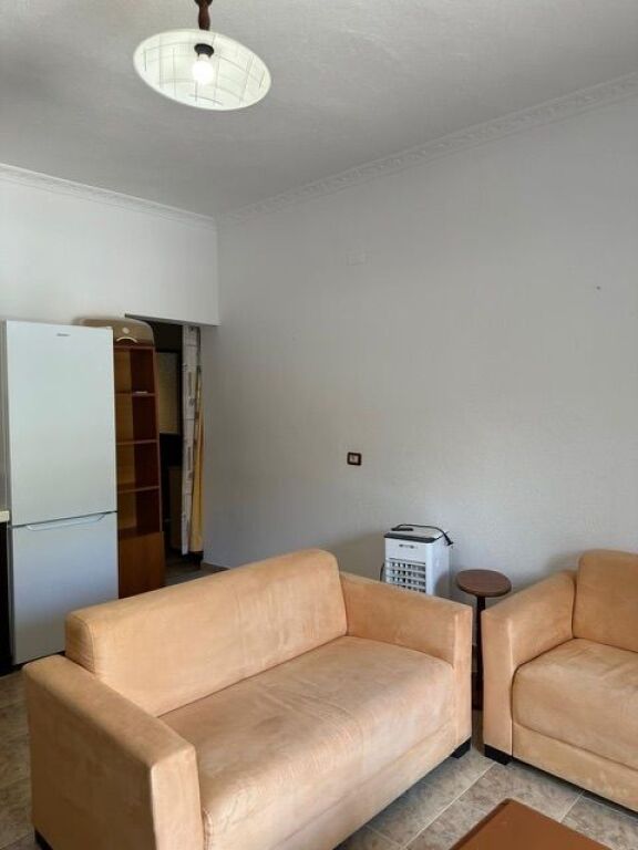 Appartamento 1+1 con 350€ ad Astir