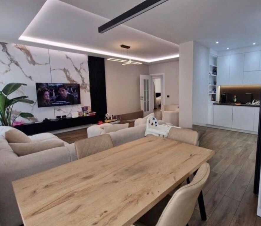 Super Apartment 3+1+2+3 Parking Spaces for Rent – Aviation Field