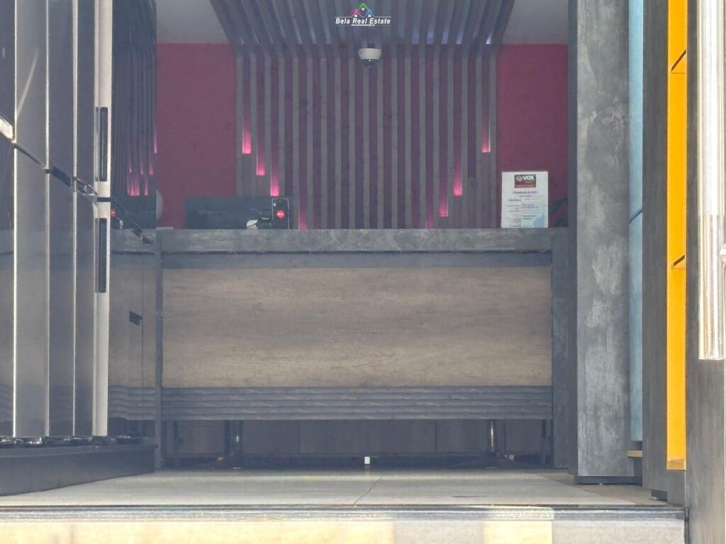 Negozio In Affitto A Vasil Shanto ( ID BD21815) Tirane