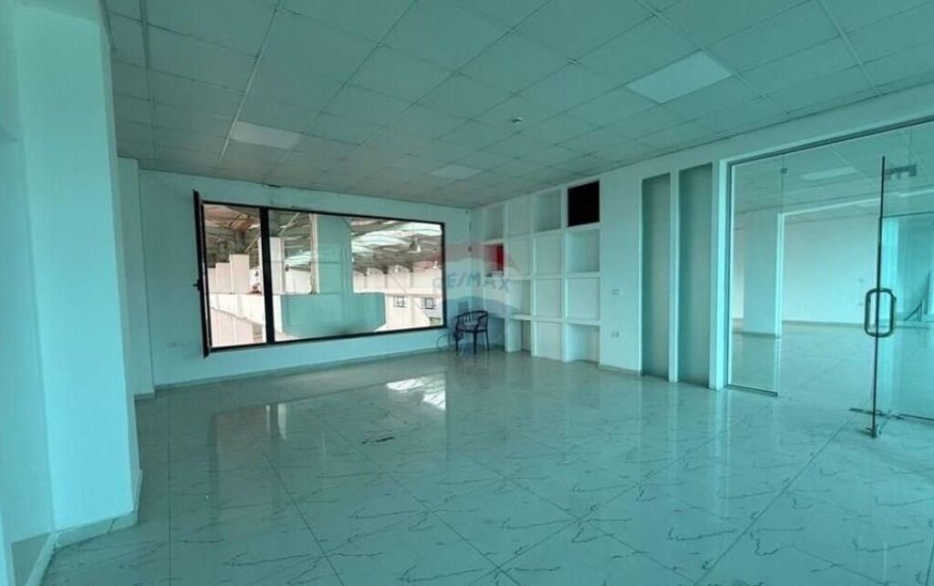 Magazinë/Kapanon - Për Qira - Vaqarr, Tiranë(ID: 530551001-376)