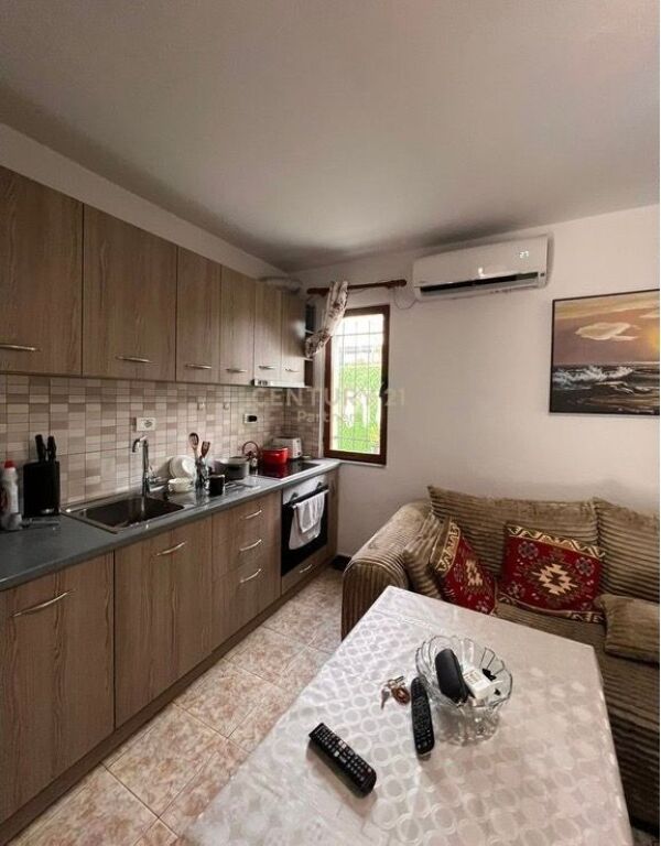 Private house for sale 1+1 with commercial space