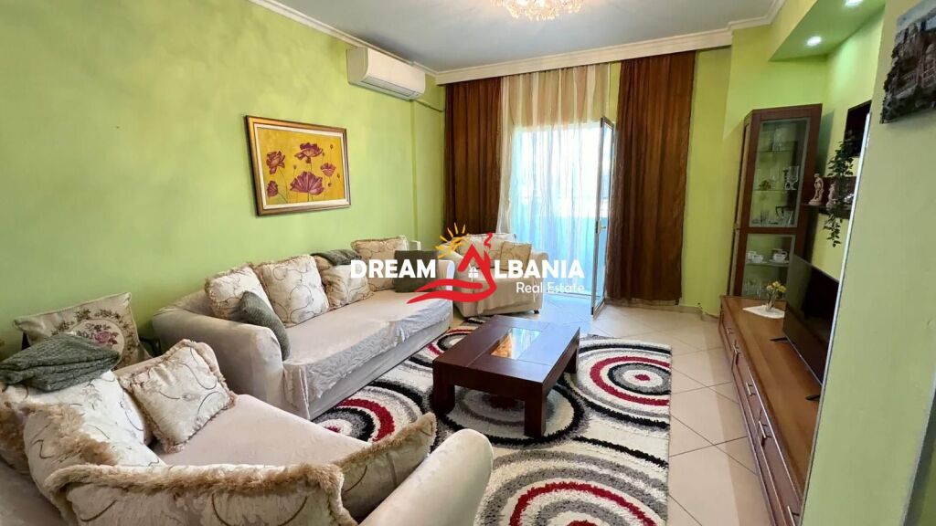 Appartamento 2+1+2 in affitto a Zogu i Zi vicino al Ring center (ID 42214237)