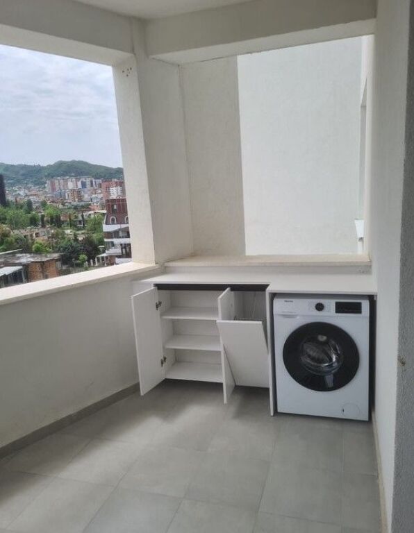Super Apartament 1+1 për qera te Riverside Residence, Tirana