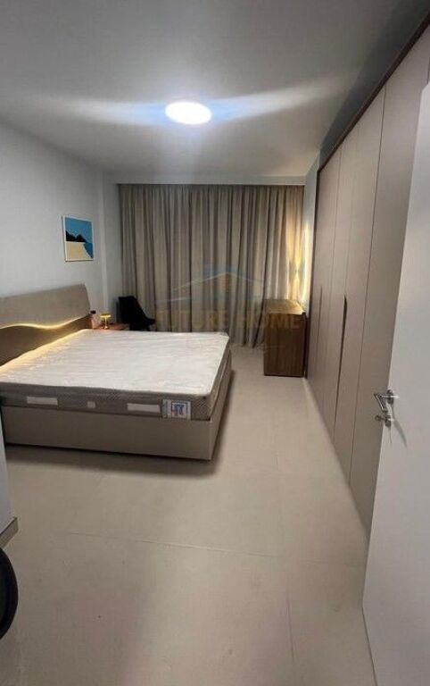 Affitto, Appartamento 1+1+Posto Auto, Ex Dogana, Tirana.