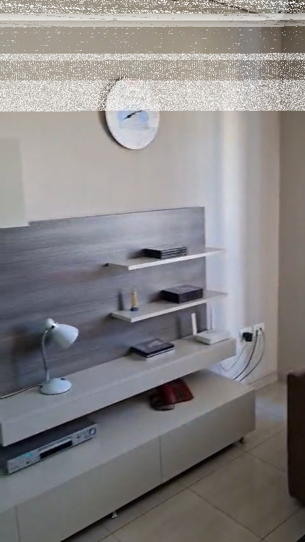 Appartamento 1+1, Astir!