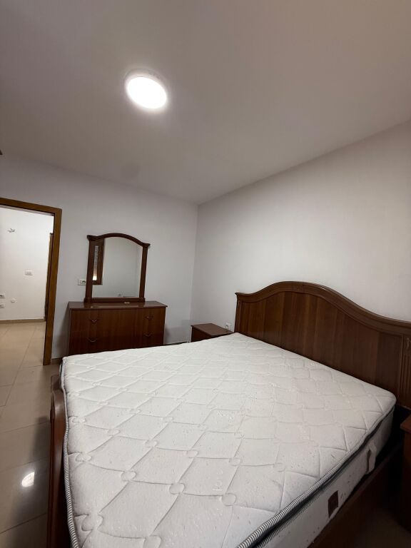 🏠IN AFFITTO Appartamento 2+1 📍Vasil Shanto 🏷️Prezzo: 65.000 Leke/mese