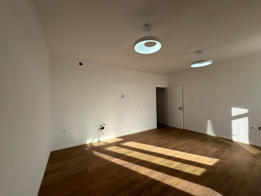 Shitet Apartament 2+1+2 Mine Peza, Prokuroria e Tiranes