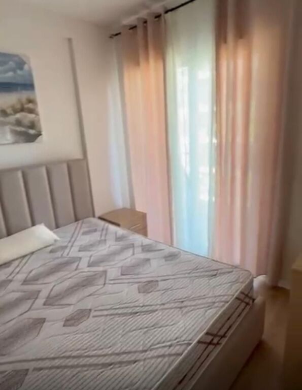 SUPER APARTAMENT ME QIRA TEK UNIVERS CITY