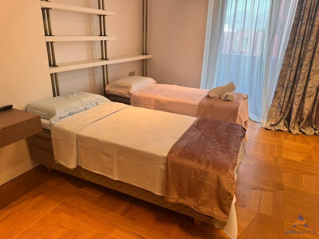 SHITET APARTAMENT LUXURY 2+1+BALLKONE "LION PARK, RRUGA E ELBASANIT" 1.000.000 EURO