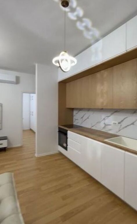zogu i zi apartament me qera 1+1 650 muaj