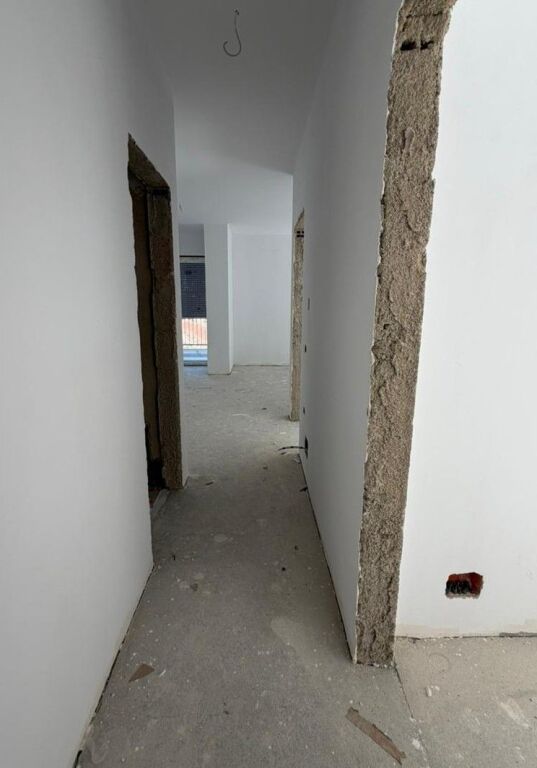 2+1 apartment for sale Ali Demi, electric market