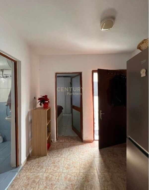 Private house for sale 1+1 with commercial space