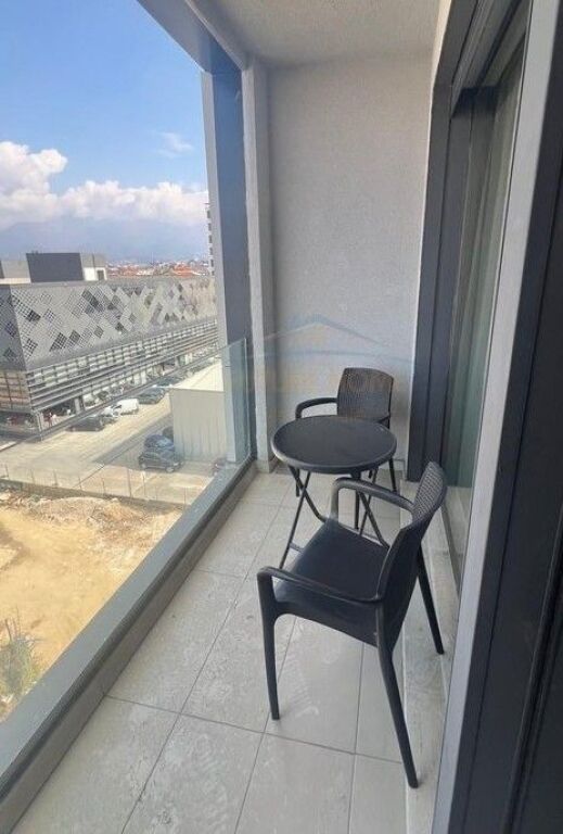 Affitto, Appartamento 1+1+Posto Auto, Ex Dogana, Tirana.