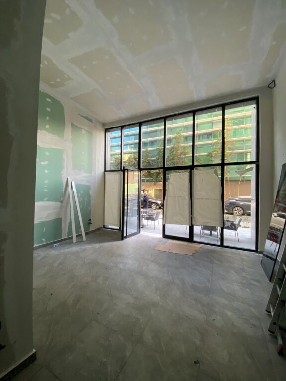 Spring Residence Ambjent Biznesi me Qira