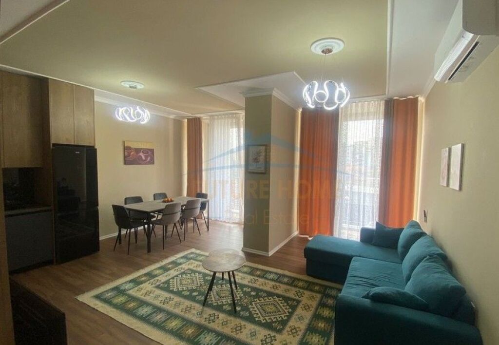 Affitto, Appartamento 2+1+2, Via Riza Cerova