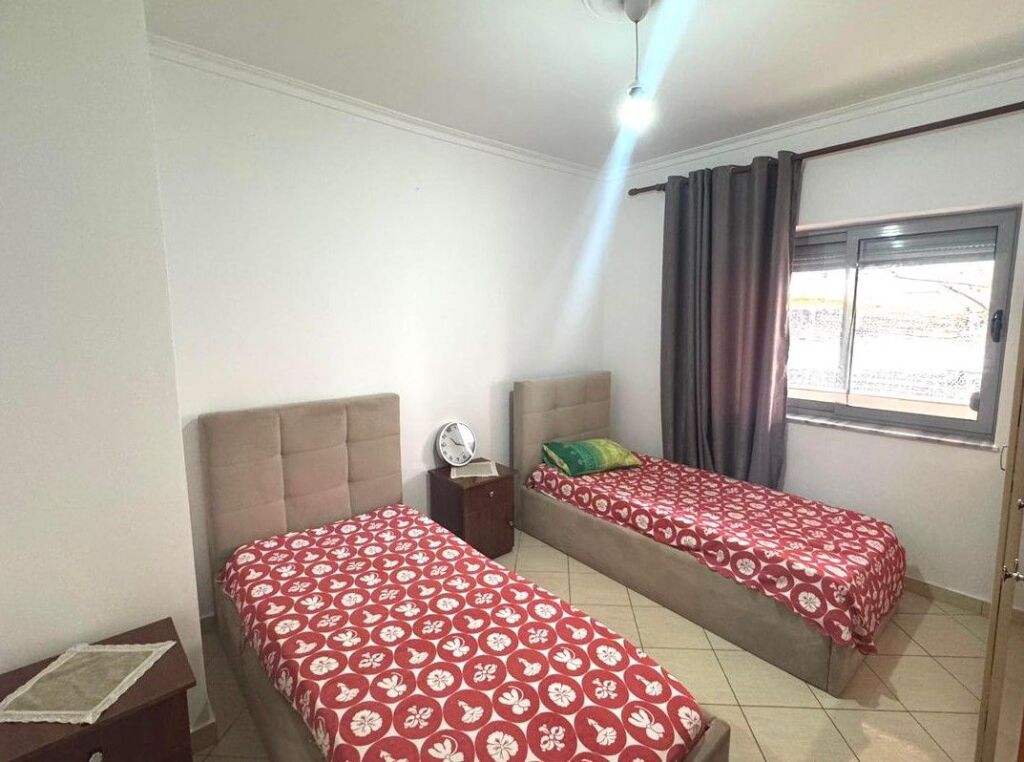 Jepet me qira apartament 2+1+2 në Astir