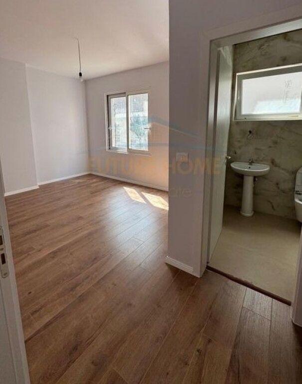 In vendita, Appartamento 2+1+2, Via Dajti, Fresk