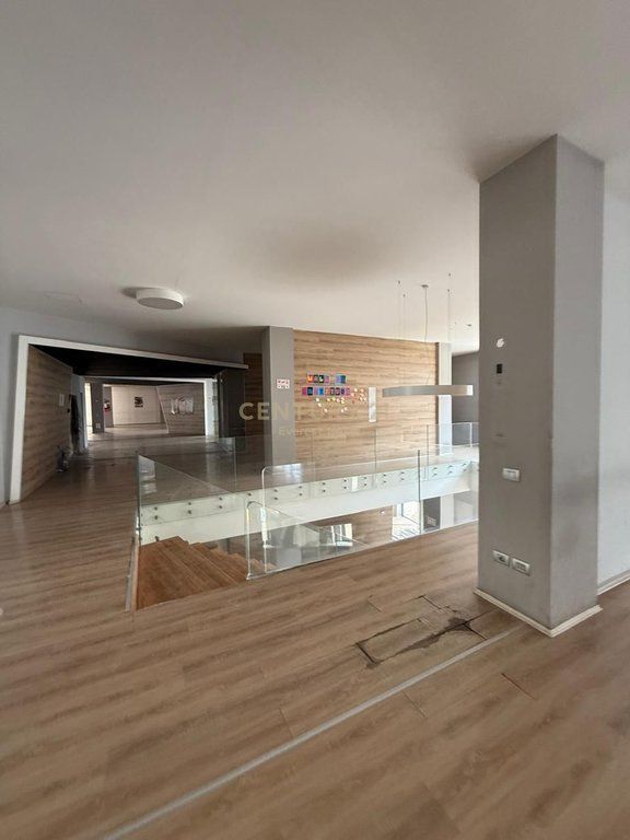 Commercial Space for Sale New Electric Market