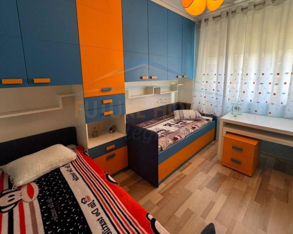 Affitto, Appartamento 2+1, Ex Mercato Elettrico, Tirana.