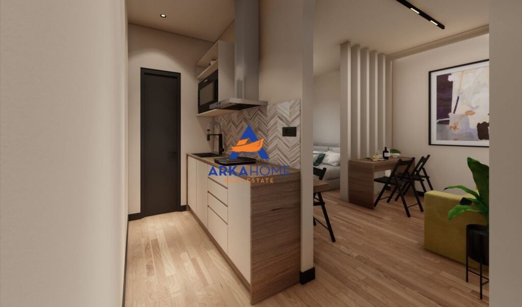 MONOLOCALE IN VENDITA "TE ISH EKSPOZITA" 130.000 EURO