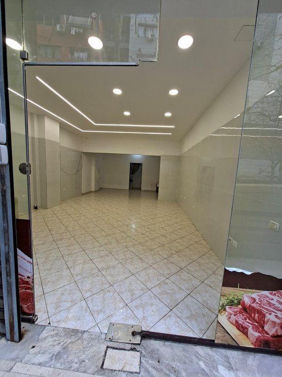 MISTO MAME, BUZË RRUGE KRYESORE NË SHITJE NJËSI SHËRBIMI!