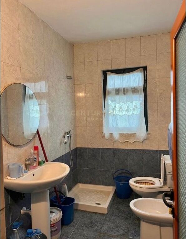 Shesim apartament 1+1 ne golem